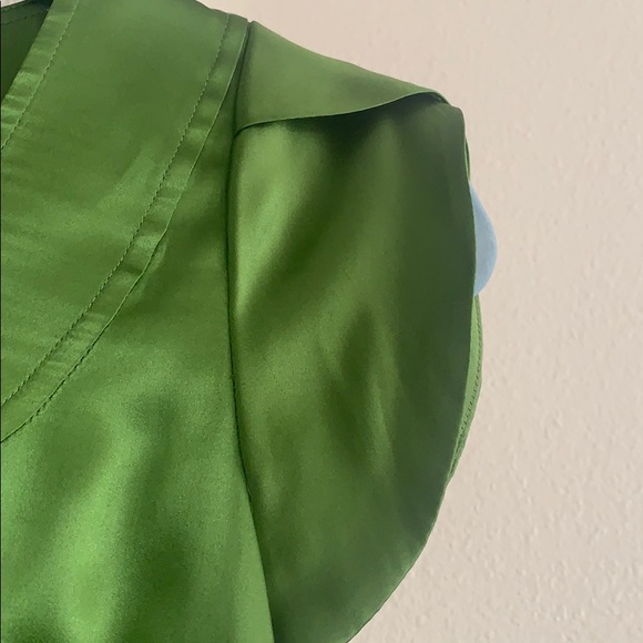 Top - Picture 3 of 4